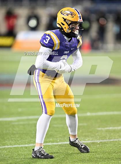 Thumbnail 3 in Anderson vs. Avon (OHSAA Division 2 Final) photogallery.