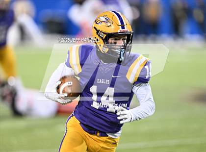 Thumbnail 1 in Anderson vs. Avon (OHSAA Division 2 Final) photogallery.