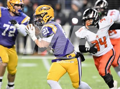 Thumbnail 2 in Anderson vs. Avon (OHSAA Division 2 Final) photogallery.