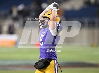 Thumbnail 3 in Anderson vs. Avon (OHSAA Division 2 Final) photogallery.