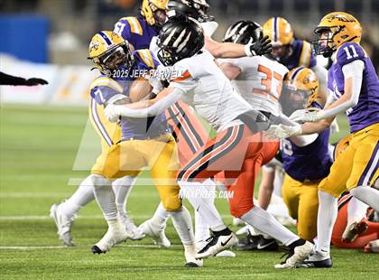 Thumbnail 3 in Anderson vs. Avon (OHSAA Division 2 Final) photogallery.