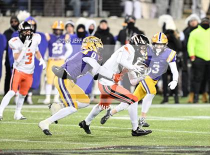 Thumbnail 1 in Anderson vs. Avon (OHSAA Division 2 Final) photogallery.
