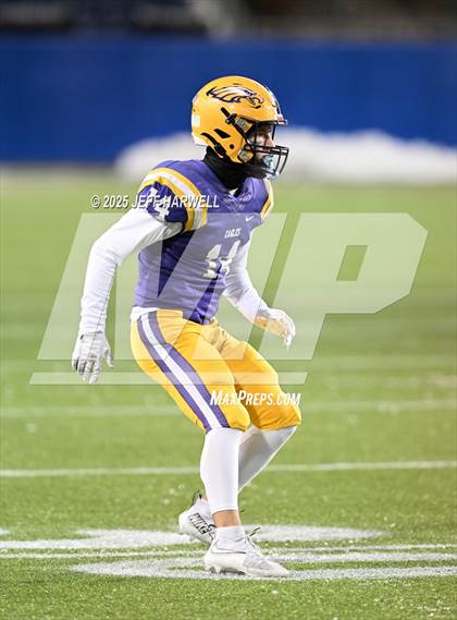 Thumbnail 2 in Anderson vs. Avon (OHSAA Division 2 Final) photogallery.