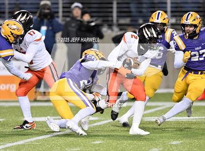 Thumbnail 3 in Anderson vs. Avon (OHSAA Division 2 Final) photogallery.