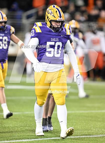 Thumbnail 2 in Anderson vs. Avon (OHSAA Division 2 Final) photogallery.