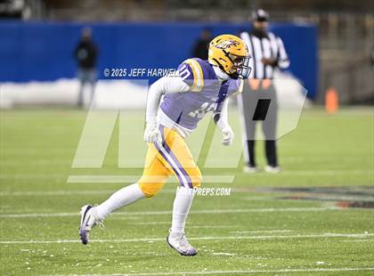 Thumbnail 2 in Anderson vs. Avon (OHSAA Division 2 Final) photogallery.