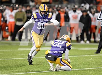 Thumbnail 3 in Anderson vs. Avon (OHSAA Division 2 Final) photogallery.