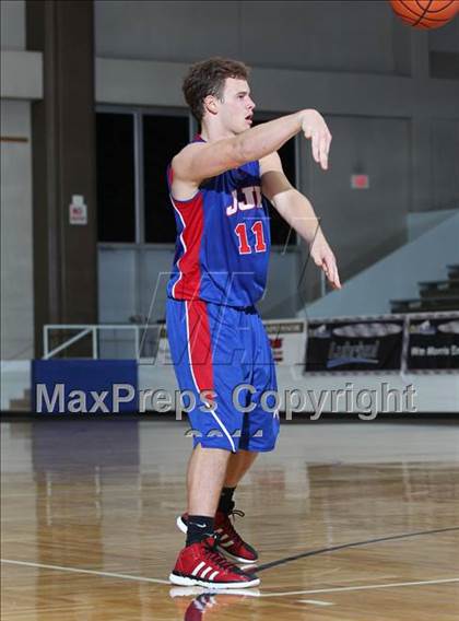 Thumbnail 2 in Pearce vs. Cinco Ranch (McDonald's Texas Invitational) photogallery.