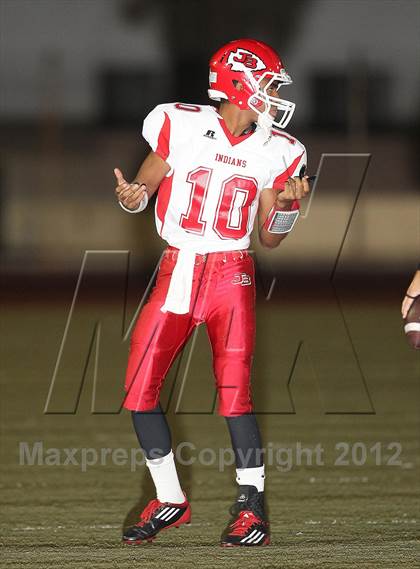 Thumbnail 2 in Burroughs @ Crescenta Valley photogallery.