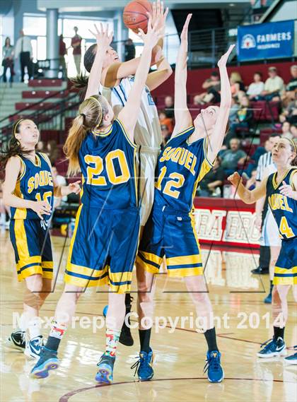 Thumbnail 3 in Soquel vs. Valley Christian (CIF CCS D3 Final) photogallery.