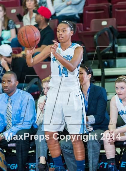 Thumbnail 3 in Soquel vs. Valley Christian (CIF CCS D3 Final) photogallery.