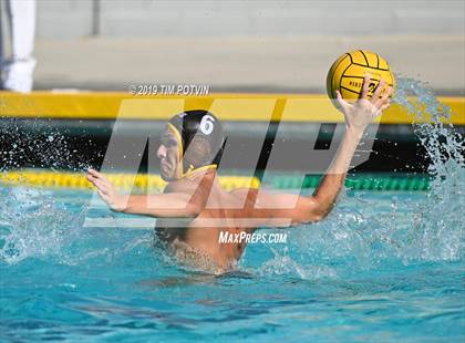 Thumbnail 3 in Temecula Valley vs Burbank photogallery.