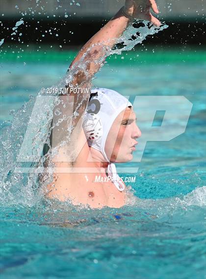 Thumbnail 3 in Temecula Valley vs Burbank photogallery.