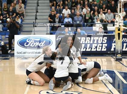 Thumbnail 1 in Sierra Canyon vs. Mira Costa (CIF-SS D1 Final) photogallery.