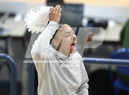 Thumbnail 2 in Sierra Canyon vs. Mira Costa (CIF-SS D1 Final) photogallery.