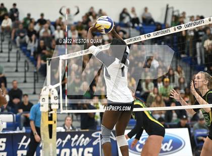 Thumbnail 2 in Sierra Canyon vs. Mira Costa (CIF-SS D1 Final) photogallery.