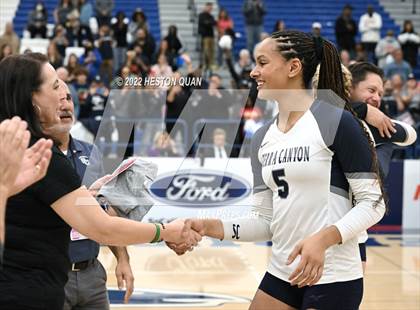 Thumbnail 2 in Sierra Canyon vs. Mira Costa (CIF-SS D1 Final) photogallery.