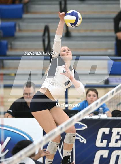 Thumbnail 1 in Sierra Canyon vs. Mira Costa (CIF-SS D1 Final) photogallery.