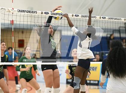 Thumbnail 2 in Sierra Canyon vs. Mira Costa (CIF-SS D1 Final) photogallery.