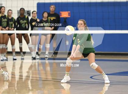 Thumbnail 3 in Sierra Canyon vs. Mira Costa (CIF-SS D1 Final) photogallery.