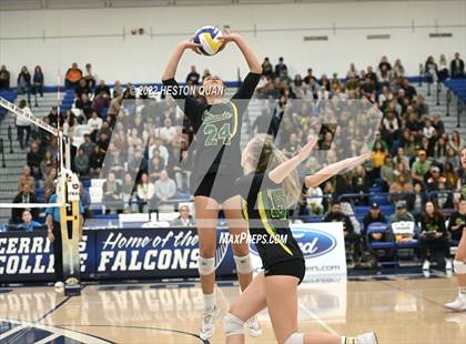 Thumbnail 2 in Sierra Canyon vs. Mira Costa (CIF-SS D1 Final) photogallery.