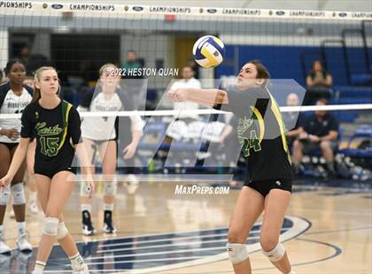 Thumbnail 2 in Sierra Canyon vs. Mira Costa (CIF-SS D1 Final) photogallery.