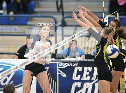 Thumbnail 1 in Sierra Canyon vs. Mira Costa (CIF-SS D1 Final) photogallery.
