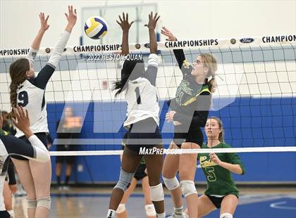 Thumbnail 1 in Sierra Canyon vs. Mira Costa (CIF-SS D1 Final) photogallery.