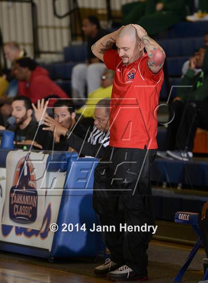 Thumbnail 2 in Redondo Union vs. Constitution (Tarkanian Classic) photogallery.