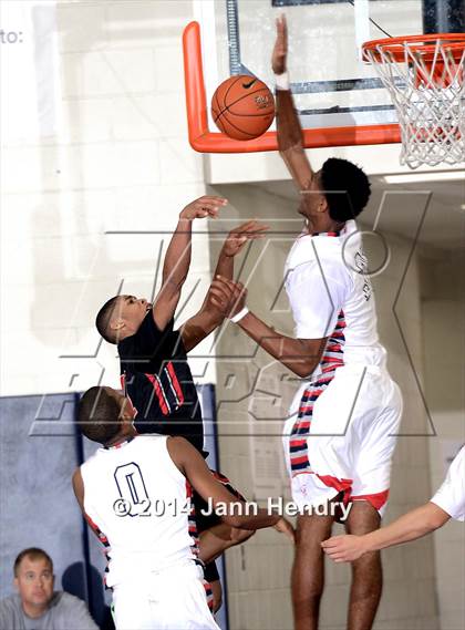 Thumbnail 3 in Redondo Union vs. Constitution (Tarkanian Classic) photogallery.