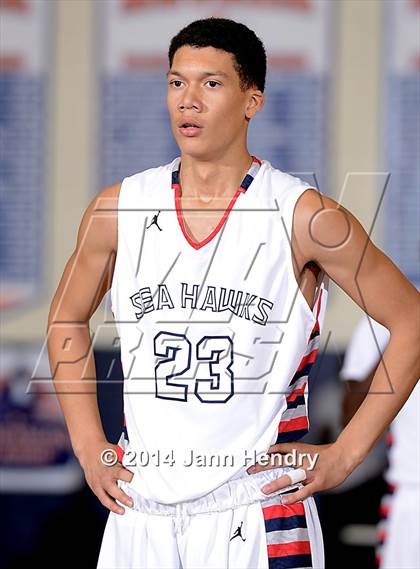 Thumbnail 3 in Redondo Union vs. Constitution (Tarkanian Classic) photogallery.