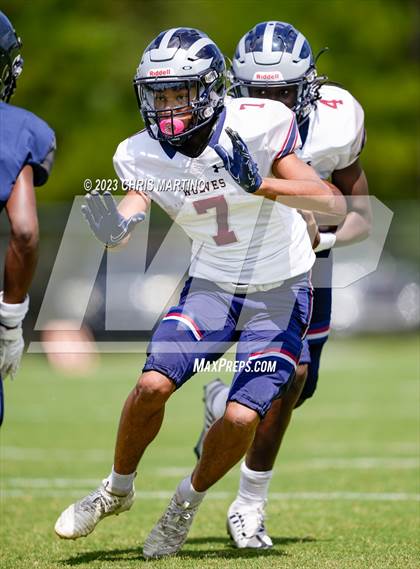 Thumbnail 3 in White Knoll @ Colleton County photogallery.