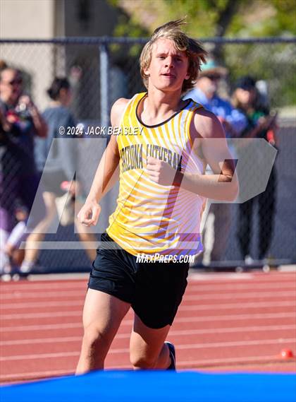 Thumbnail 3 in Small School Invitational (Boys) photogallery.
