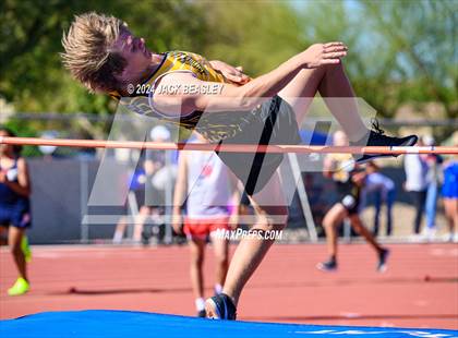 Thumbnail 1 in Small School Invitational (Boys) photogallery.