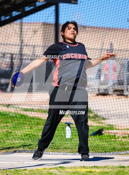 Thumbnail 2 in Small School Invitational (Boys) photogallery.
