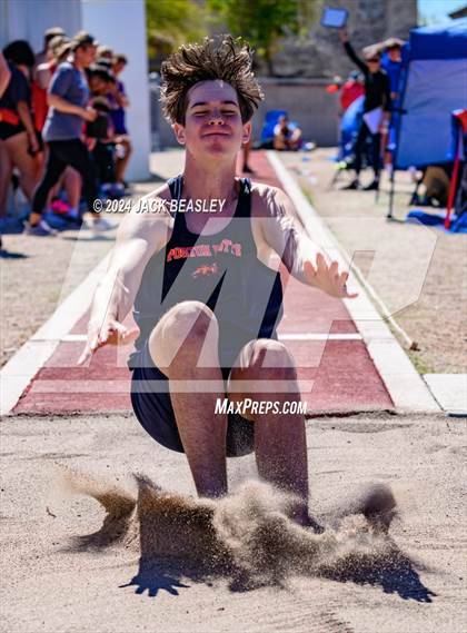 Thumbnail 1 in Small School Invitational (Boys) photogallery.