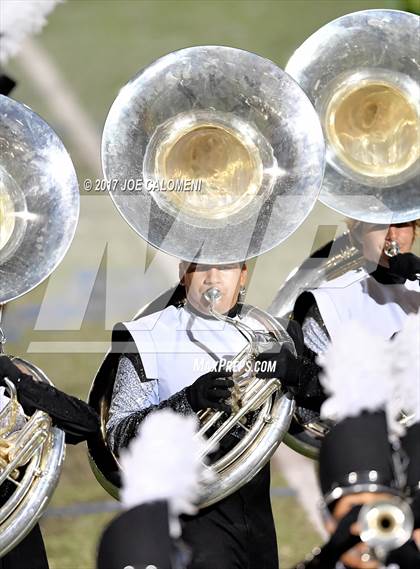 Thumbnail 3 in Churchill vs Lee photogallery.