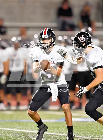 Thumbnail 1 in Churchill vs Lee photogallery.