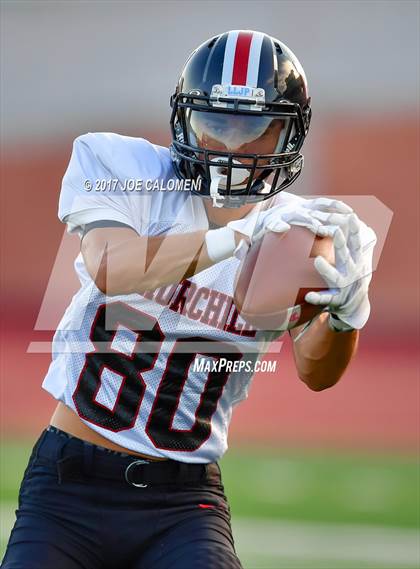 Thumbnail 2 in Churchill vs Lee photogallery.