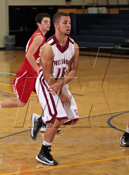 Thumbnail 2 in Morristown-Hamblen West vs  Scott (Seymour Christmas Classic) photogallery.