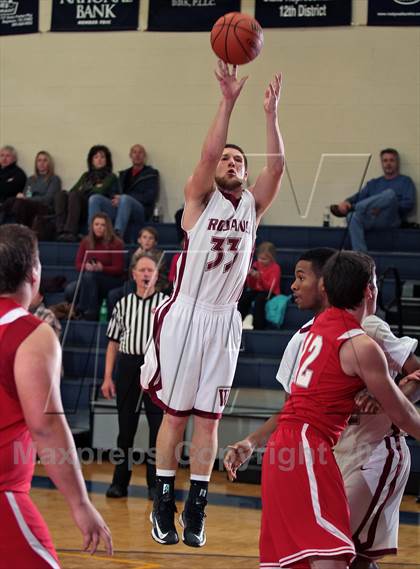 Thumbnail 2 in Morristown-Hamblen West vs  Scott (Seymour Christmas Classic) photogallery.