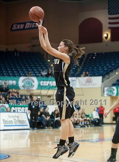 Thumbnail 3 in Westview vs Mt. Carmel (CIF SDS D2 Final) photogallery.