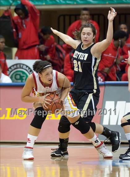 Thumbnail 1 in Westview vs Mt. Carmel (CIF SDS D2 Final) photogallery.