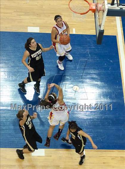Thumbnail 3 in Westview vs Mt. Carmel (CIF SDS D2 Final) photogallery.