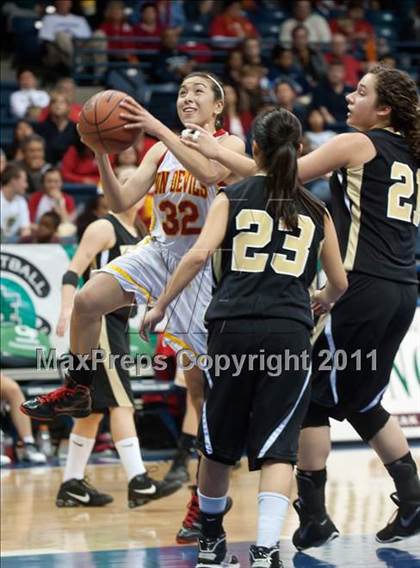 Thumbnail 1 in Westview vs Mt. Carmel (CIF SDS D2 Final) photogallery.