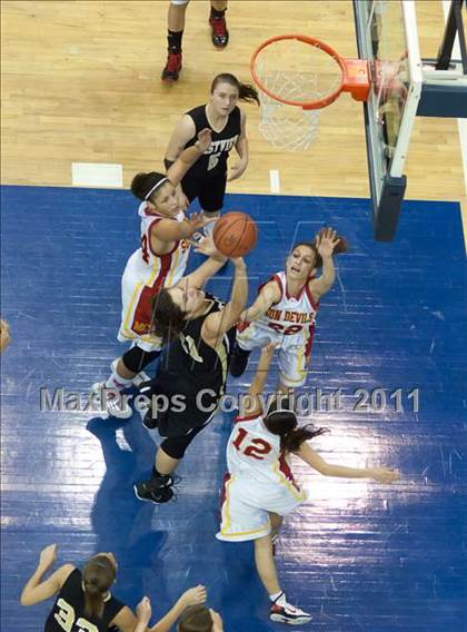 Thumbnail 3 in Westview vs Mt. Carmel (CIF SDS D2 Final) photogallery.