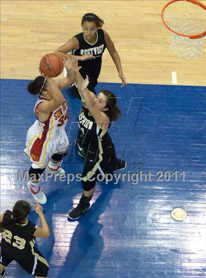 Thumbnail 3 in Westview vs Mt. Carmel (CIF SDS D2 Final) photogallery.