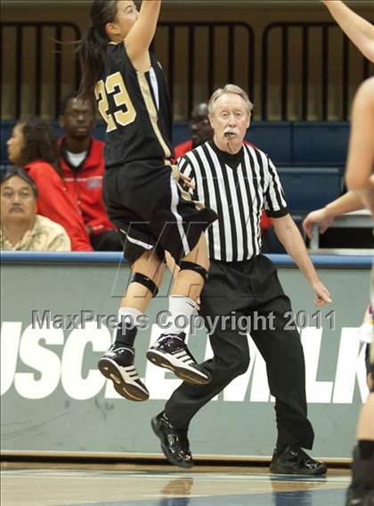 Thumbnail 1 in Westview vs Mt. Carmel (CIF SDS D2 Final) photogallery.