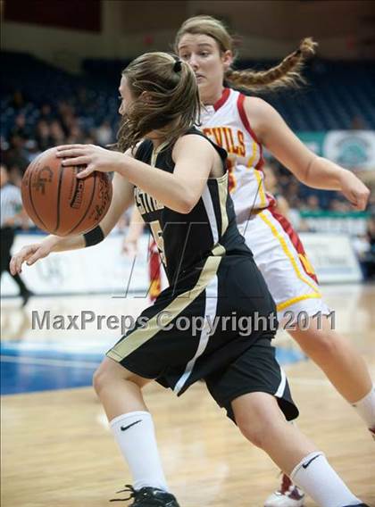 Thumbnail 3 in Westview vs Mt. Carmel (CIF SDS D2 Final) photogallery.