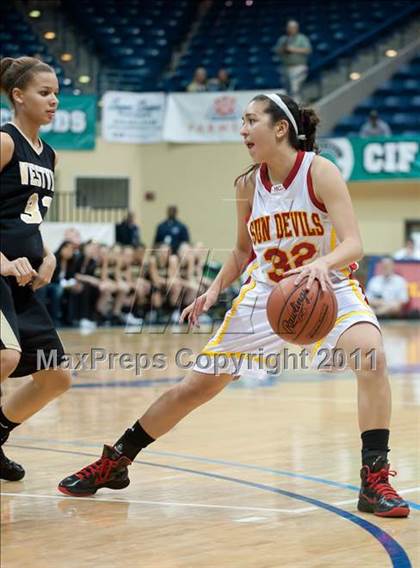 Thumbnail 3 in Westview vs Mt. Carmel (CIF SDS D2 Final) photogallery.
